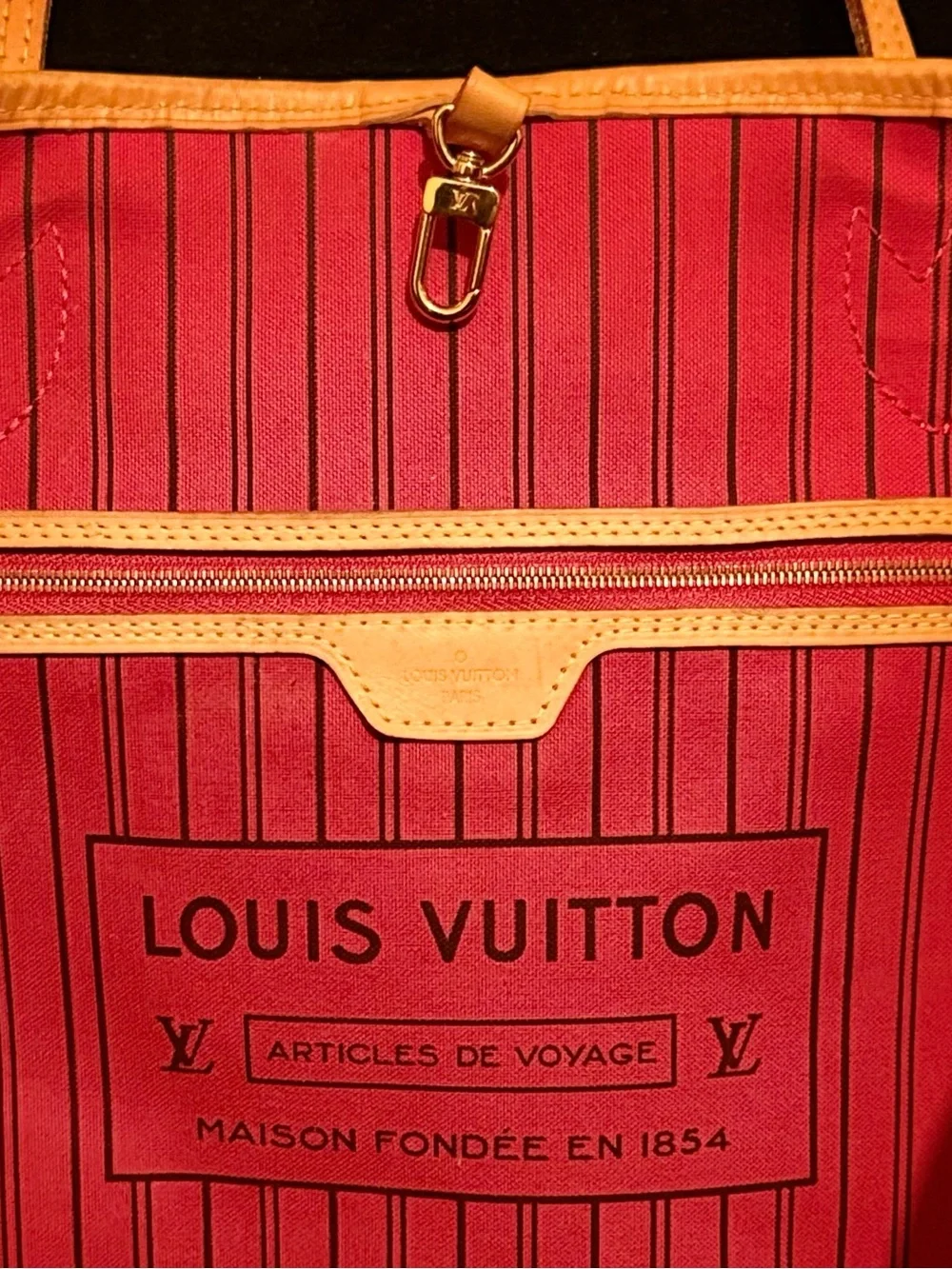 Louis Vuitton Monogram Neverfull GM With Hard to Find Pivoine  Interior.